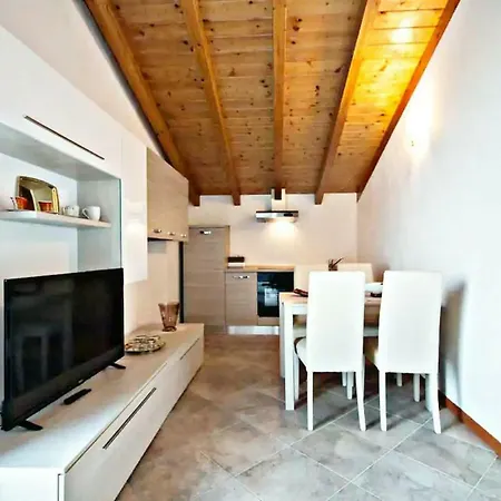 Ulivi On The Apartment Dongo