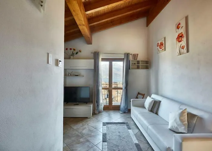 Ulivi On The Διαμέρισμα Dongo